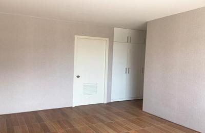 VENTA DE DEPARTAMENTO 1° PISO EN CONDOMINIO, URB. LA PLATA